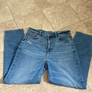 American Eagle Mom Jeans